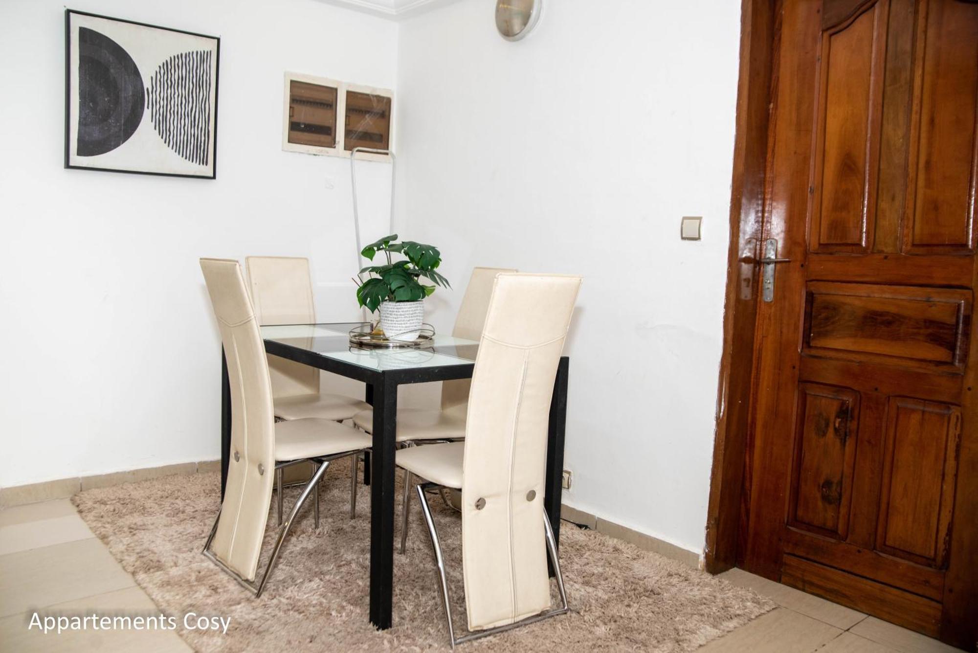 Appartement Cosy Gold Bonapriso Douala Exterior foto